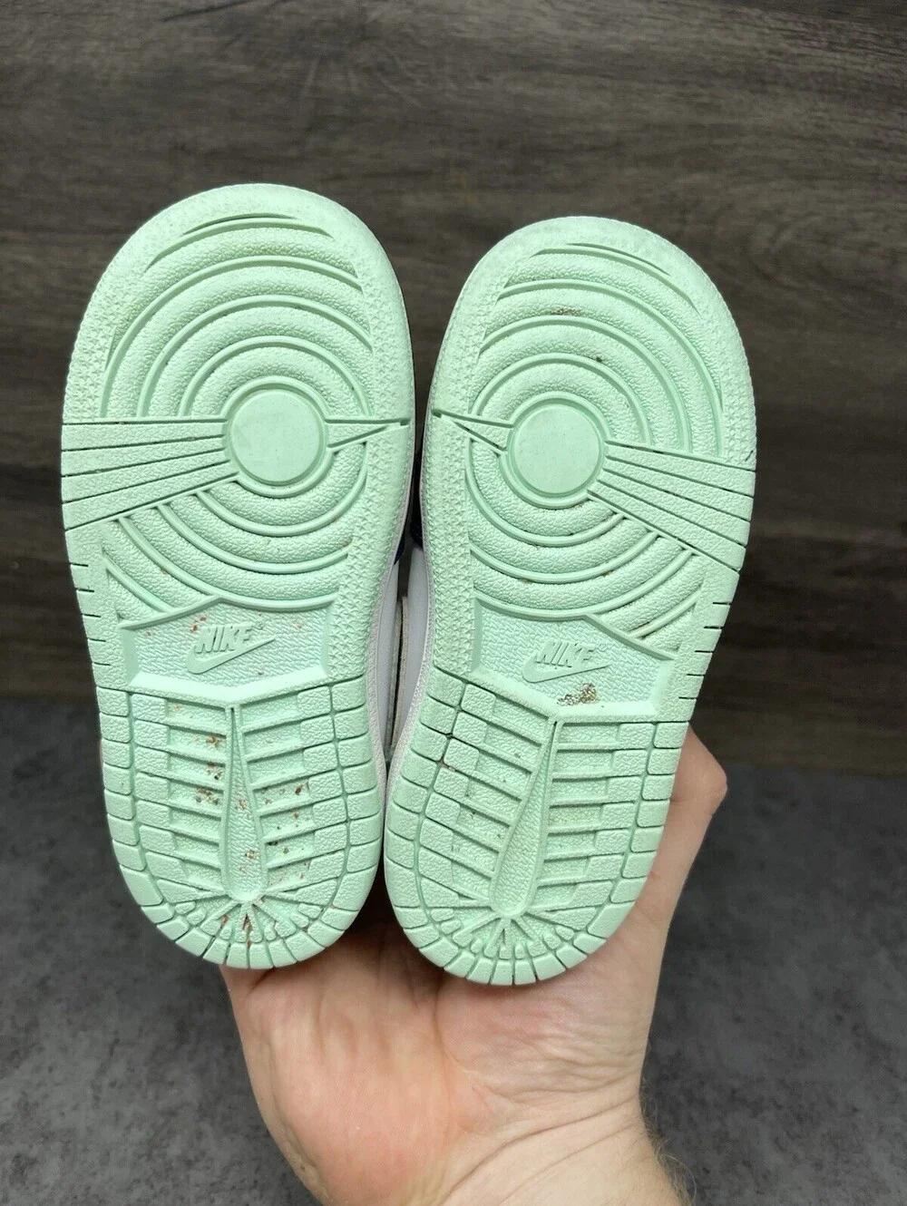 Air Jordan 1 Mid Blue Mint Green Sneakers Kids Size 8C Toddler Nike Retro